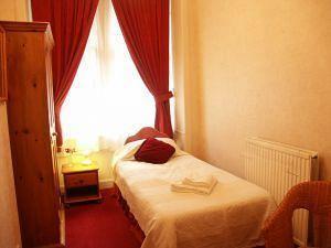 אדינבורו Grosvenor Gardens Hotel מראה חיצוני תמונה