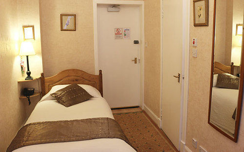 אדינבורו Grosvenor Gardens Hotel מראה חיצוני תמונה