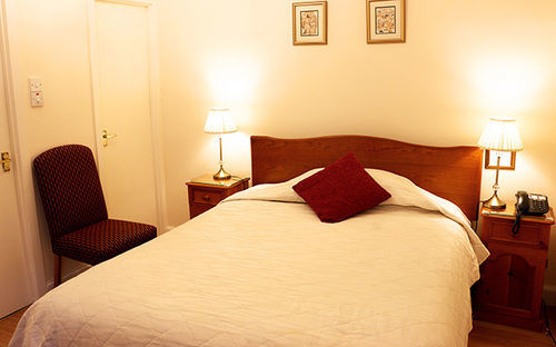 אדינבורו Grosvenor Gardens Hotel מראה חיצוני תמונה
