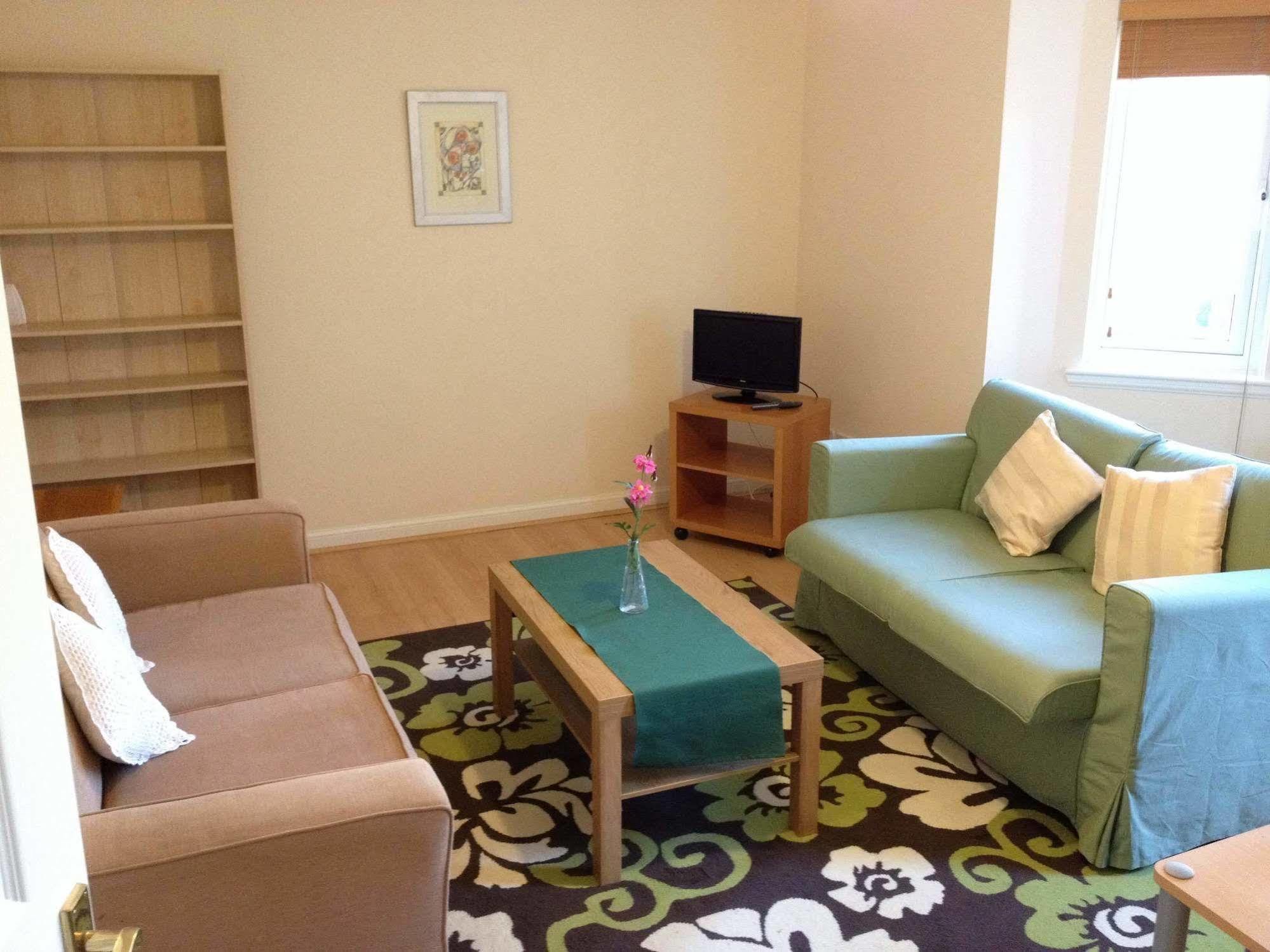אדינבורו Grosvenor Gardens Hotel מראה חיצוני תמונה