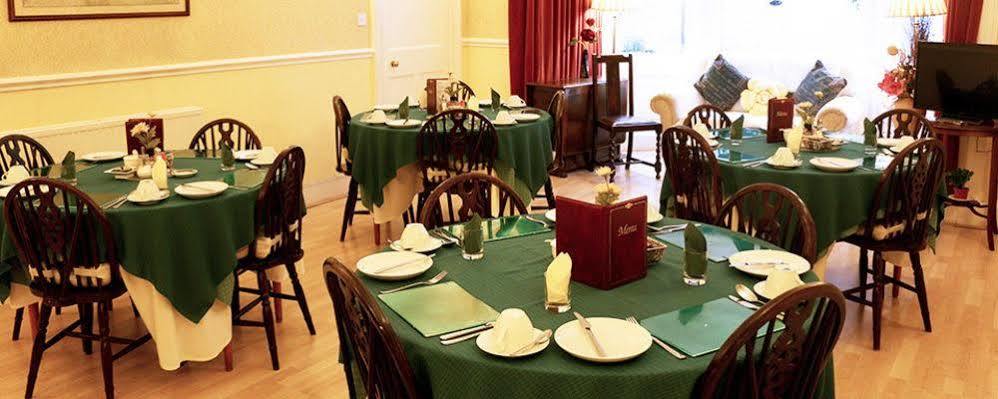 אדינבורו Grosvenor Gardens Hotel מראה חיצוני תמונה